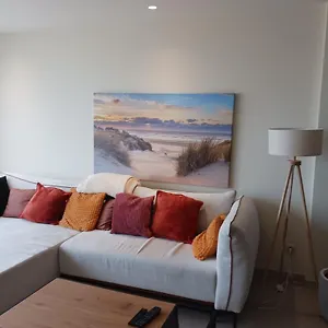 Louisa Met Prachtig Zeezicht , Ostende Belgique