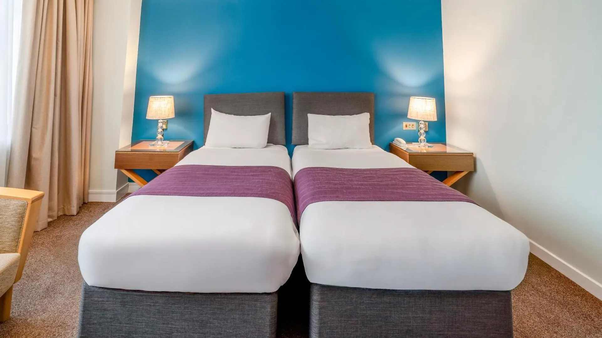 Britannia International Hotel Canary Wharf Λονδίνο 4*,